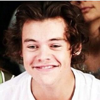 nancyemoji's profile picture. 