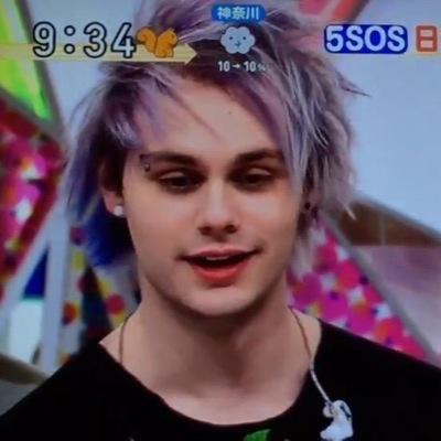 DONT FOLLOW THIS ACCOUNT FOLLOW @ZODlACMGC