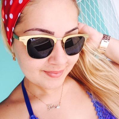 Estudante de Nutrição,UnP( EM FORMAÇÃO) Leonina!Dona de uma personalidade fortíssima, teimosa, cuidadosa, Sigam-me os bons .Onde ah Deus nada falta garanto.