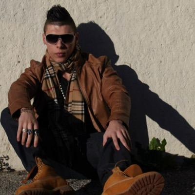 KekeLile's profile picture. 