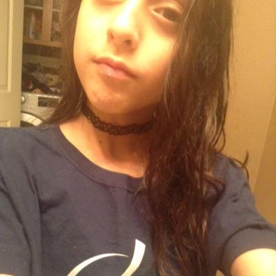 0kayadriana's profile picture. U.S•ig; @0kayadriana & @lovinqlyrics