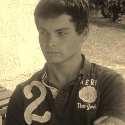 nicolascizeron@outlook.com