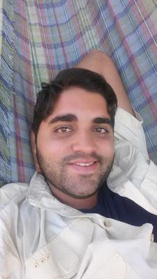 rafaelemoya's profile picture. 