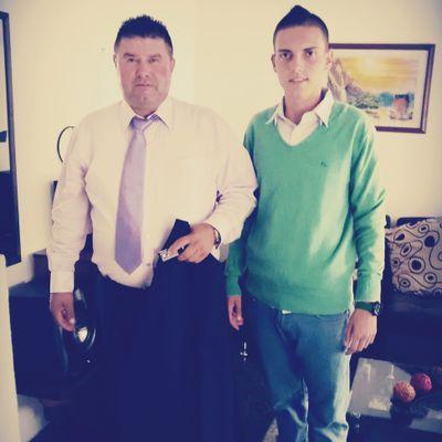 Dios Con Migo Yo Con El. Dios Delante Yo Tras El. ♥ FUTBOL ♥
instagram santii_gil22
Whatsapp 304-521-8982