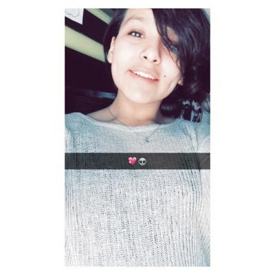 || 13  || Chicagoo || Littlee Villagee || Singleee ||