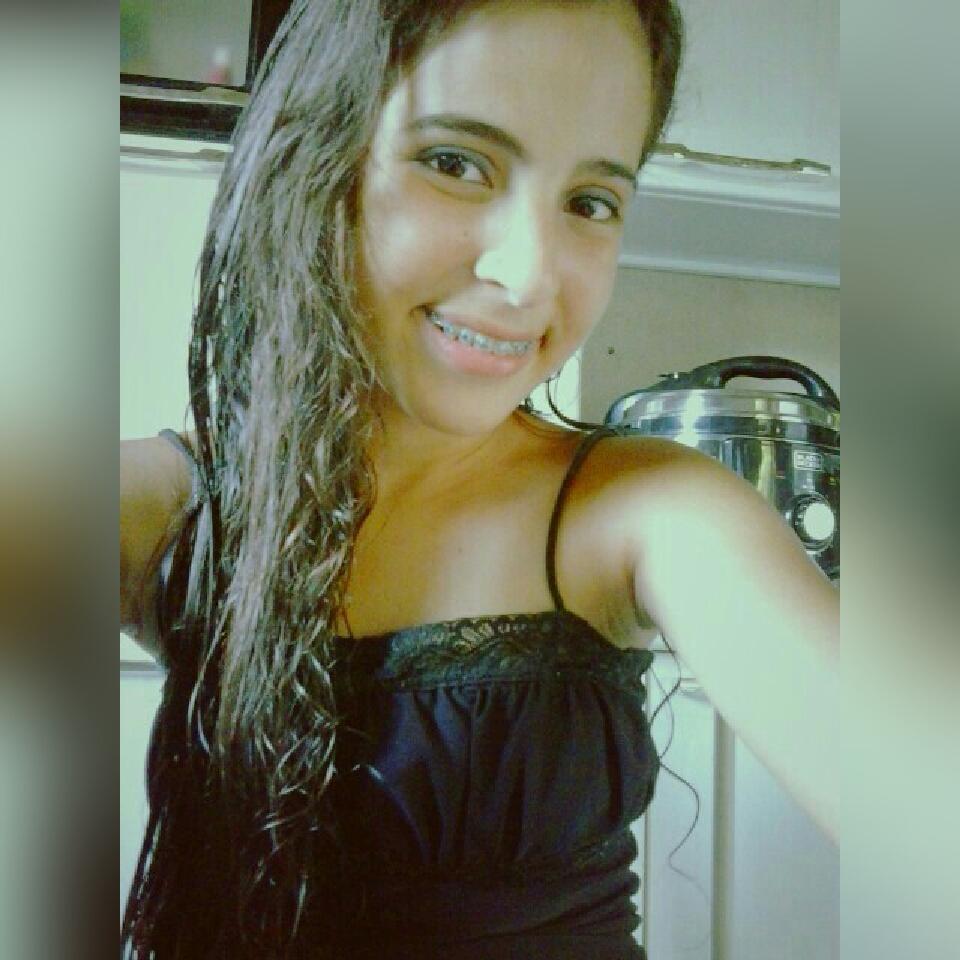 Por onde  for, floreça.
