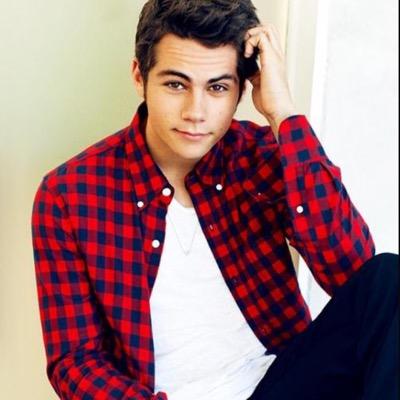 Dylan O'Brien|24|Single|Bisex|“Abbiamo semplicemente bisogno di qualcuno che resti anche dopo essersi reso conto di che merda di carattere abbiamo.”