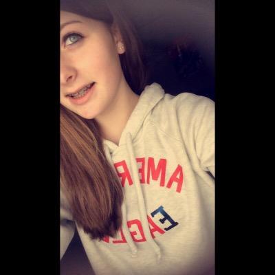 bethanybleau's profile picture. hunting, fourwheeling, mudding, ford trucks