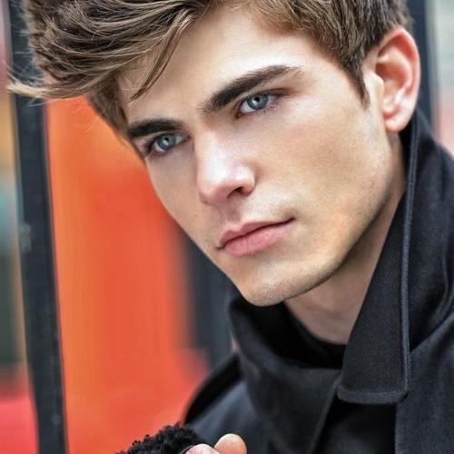 Louis William Weasley Delacour./#Team50SombrasDeUnWeasley / Ravenclaw/ Te quiero,pelirrojo/  #TeamPiruleta