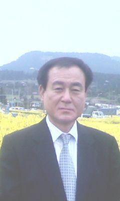 화해와 상생, 진실화해를 위한 과거사 정리, 다문화 사회, 제도의 한계에 부딪혀 어느것 하나 제대로 할 수 있는게 없다. 
산적한 일들을 뒤로한채 새로운 현실로 뛰어들다.