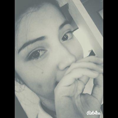 instagram; @irina_arlett_u.u ♡♡  ~sigueme y te sigo~ I Love One Direction!!♡Amo escribir frases...
