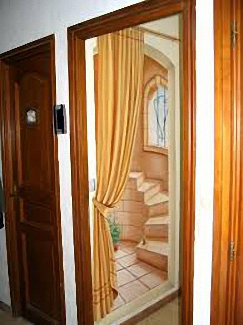 howyda2222's profile picture. تعلم من أخطائك، اعمل فقط مع أناس يشاركونك رؤيتك للمستقبل. ثبت عينيك على عميلك. آلان سكر، مؤسس امستراد.