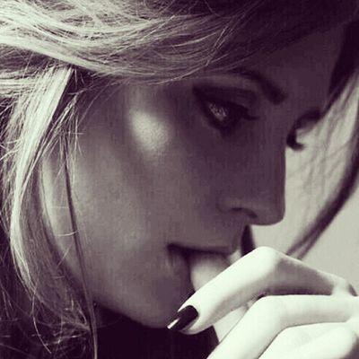 مدري‏‏‏‏‏‏‏تجي ناس وتروح ناس ،، وتستمر  .. الحياة ..