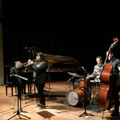 ashleyashrafian's profile picture. Just a blob with brown hair. I like jazz and mac and cheese and I'm always embarrassed.