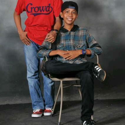 luthfigg's profile picture. 