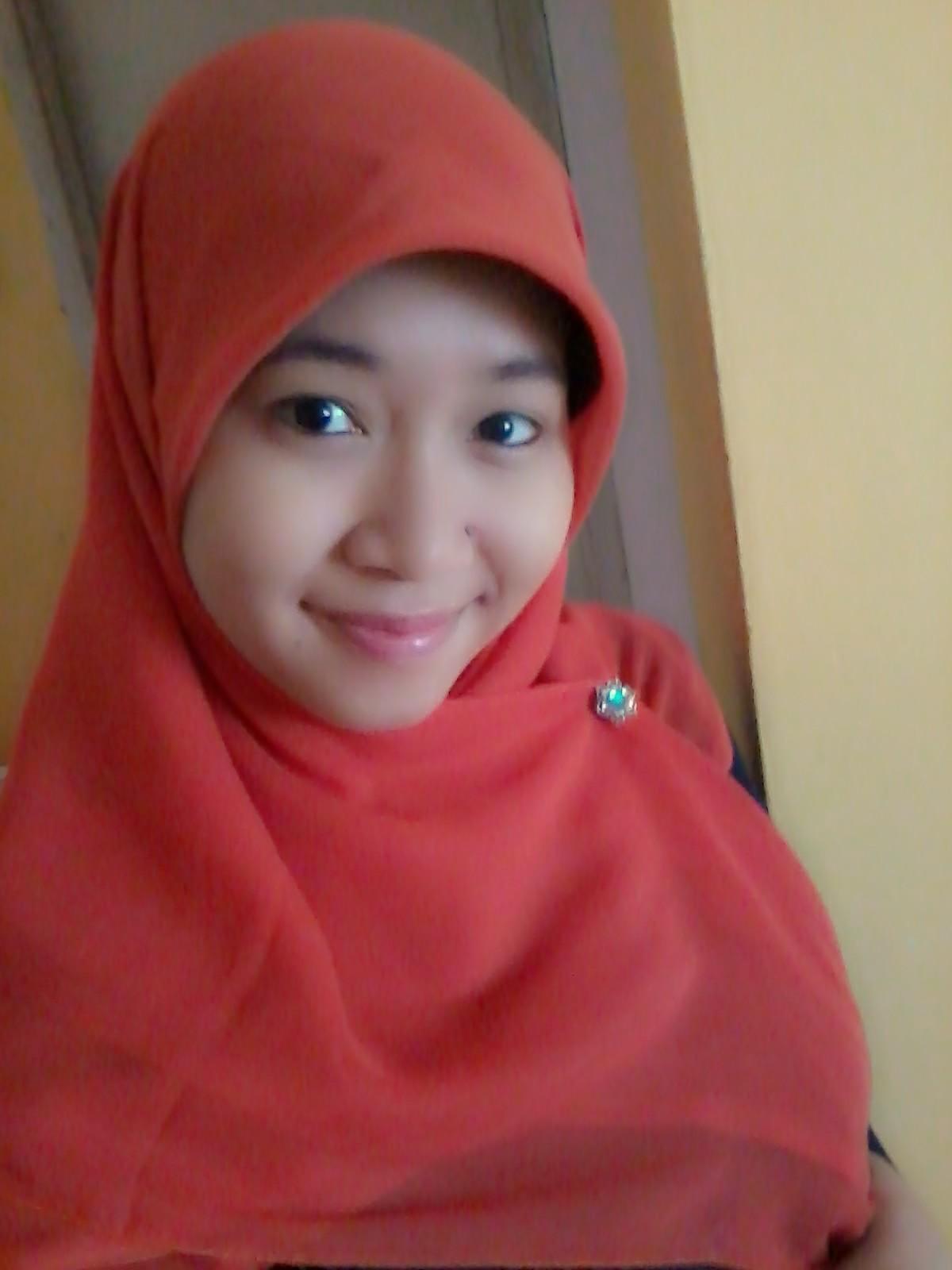 neveelova's profile picture. to be nobody but yourself