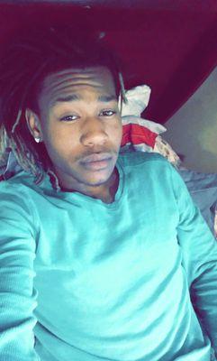 SC. @youngd666  #KîñG
IG. _king.d3_