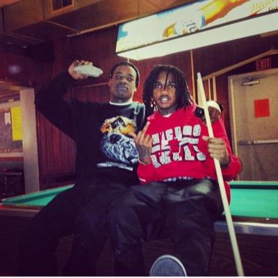 runnin round all day gat me losin weight #GettinToDaMoney LongLiveMoMoney #Small Circkle No Friendly Shit