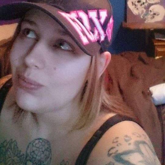 Girl with a Gun. Check out my channels at http://t.co/QUrCsejQk3 https://t.co/tSPi9CGC11