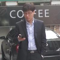 한스 (@carhan98) 's Twitter Profile