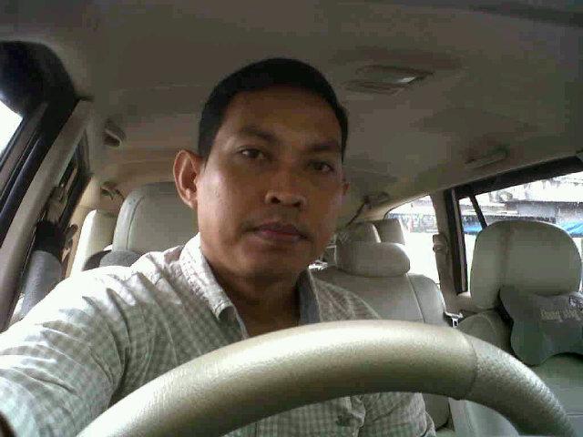 Do not blame your past, because the past will never change.= Jangan menyalahkan masa lalu anda, karena masa lalu tidak akan pernah berubah.