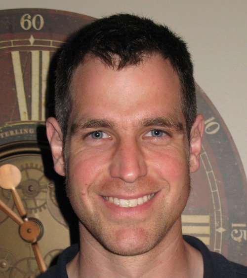 I'm a software engineer at C.H. Robinson in Minneapolis. I'm into Jesus, family, engineering, running marathons, and caffeine.