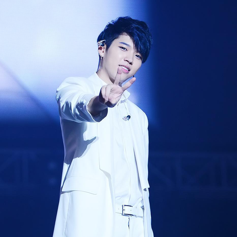 인피니트 most handsome.