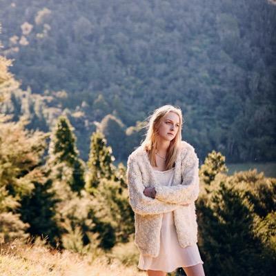 lovefromhelena's profile picture. i bet people dont understand that im joking 800% of the time