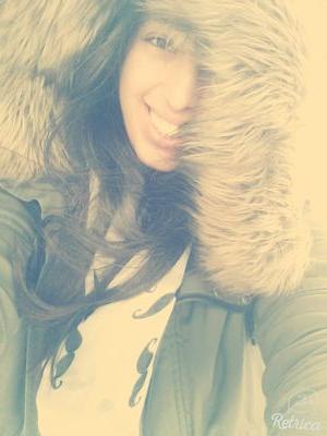 JemliEya's profile picture. Don't let the world change your smile, but let your smile change the world. - Liam Payne