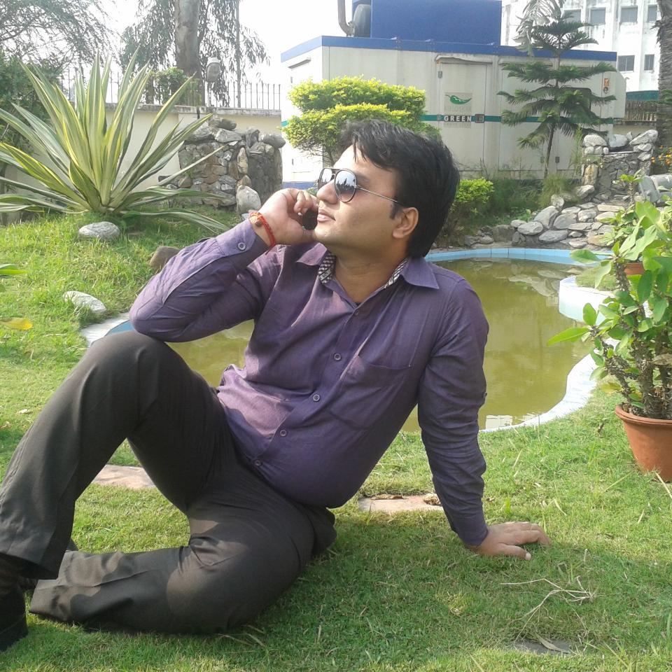 PandeyBxr's profile picture. Banker....... Financial advisor. 
....simple..........peaceful ............Tweets/views are personal .Retweets are not Endorsement.