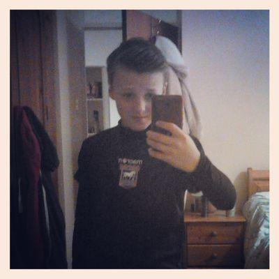 hi plz follow my account