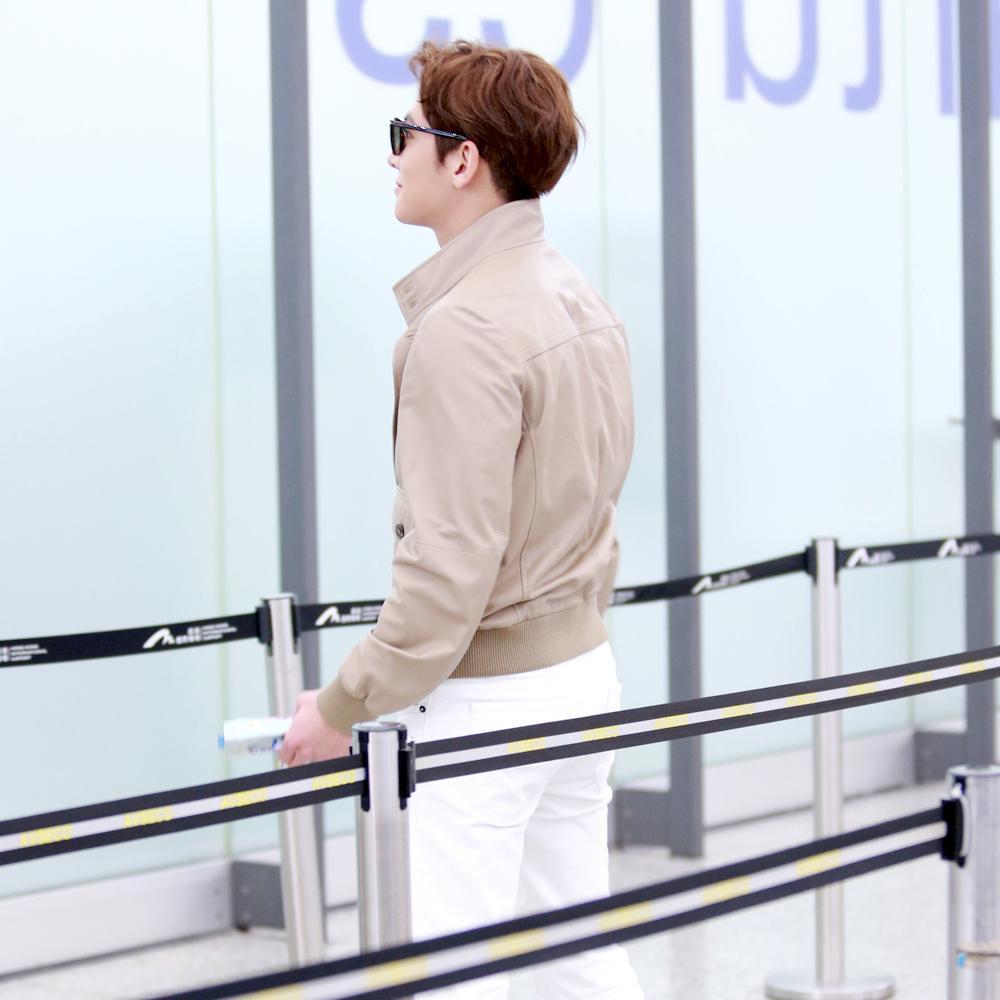 Ji Changwook's Fan site. All pics and videos are not allowed to edit.