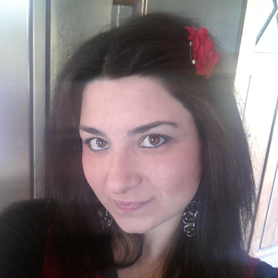 talouri's profile picture. 