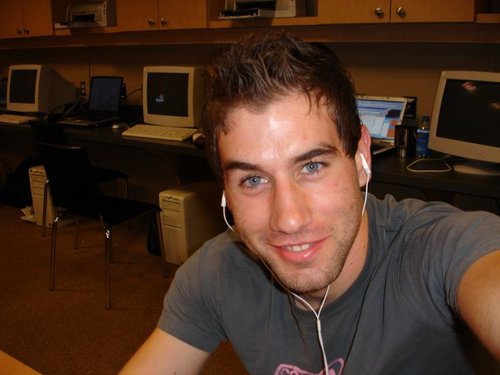 jimmypapia's profile picture. Friend of Jesus, husband to Jessie, father, athlete, adventurer, and pastor. I live passionately and burn to agitate others for Christ.