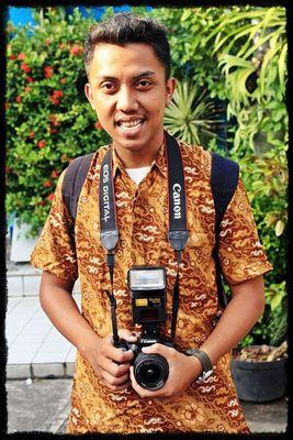 eat sleep blaem blaem | camera person | traveler | bismania | backpacker with bus | fotografer | footbal support |
path : nopet nova
IG : nopet20
Line : nopet20