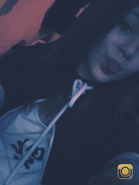 •Soit tu te rendort pour rêver. Soit tu te réveille pour réaliser tes rêve•