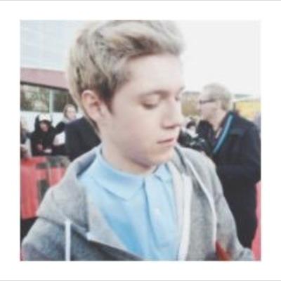Hello precious little darling! ୨˚̣̣̣͙୧ Niall loves you with all of his heart and you make him the happiest just by being yourself! )