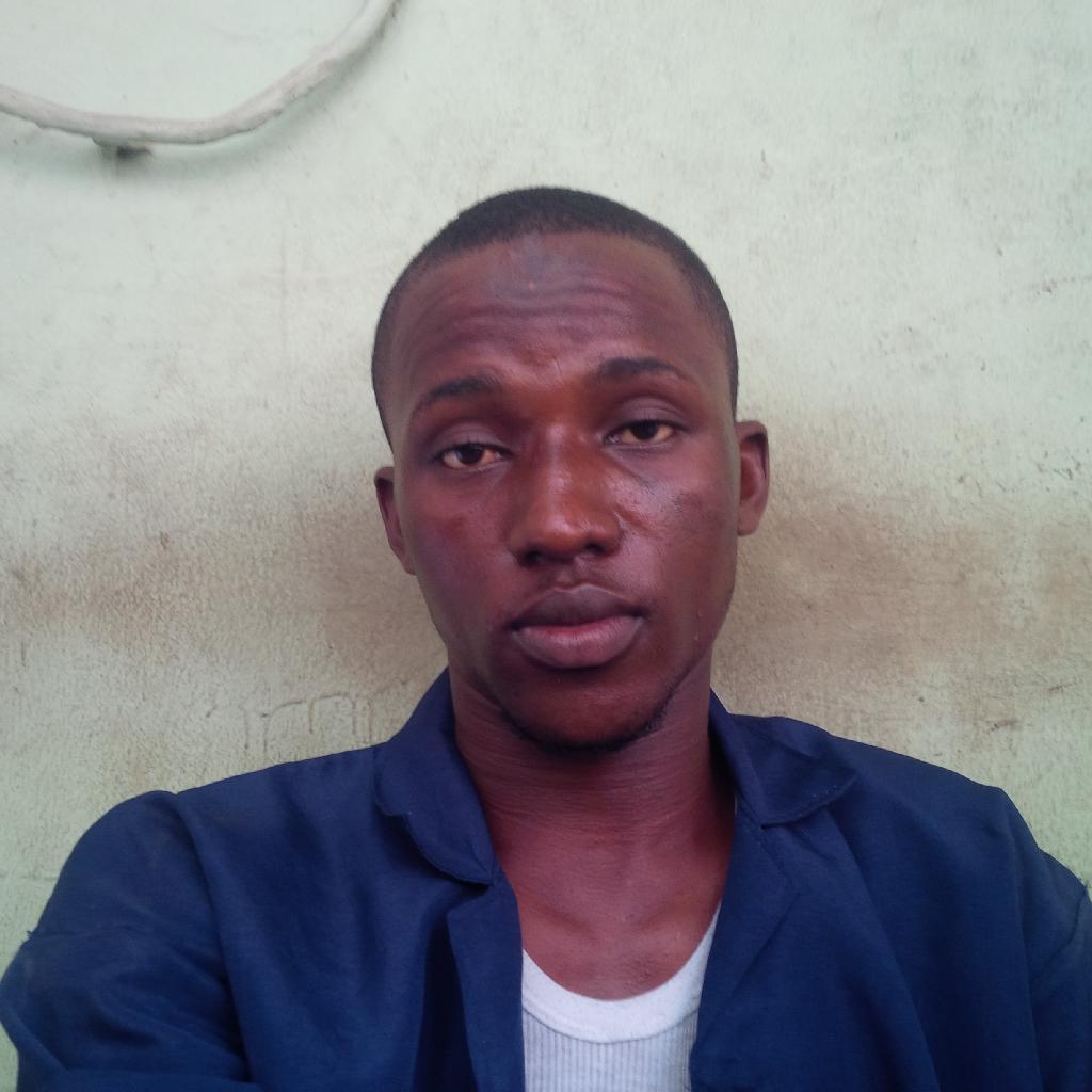 aliuridwan284's profile picture. 