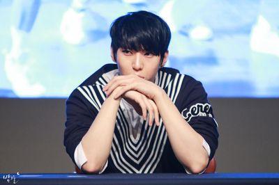 Jung Taek Woon,Main Vocal of VIXX | 90L |