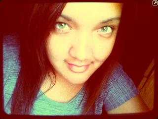 fahrenthea's profile picture. 