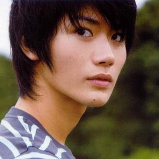 【22 | 1'85】 《Tegoshi Hideki》 「Animado, caprichoso y mujeriego. Algo despistado.」 Famous idol&actor #NFTFake