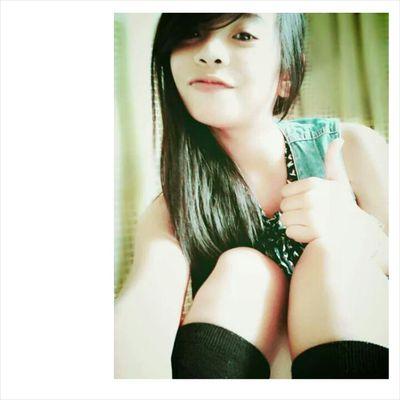 Pag finollow kita . Mag followback ka . ! D ka sikat -_-|| Gen. engineering || • Borbonians|| Gamer | I want to travel to Paris france ^^