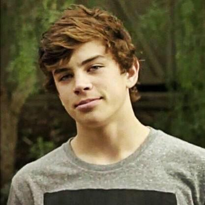 RT AND TAG @HAYESGRIER
https://t.co/UvmdiP9iQx