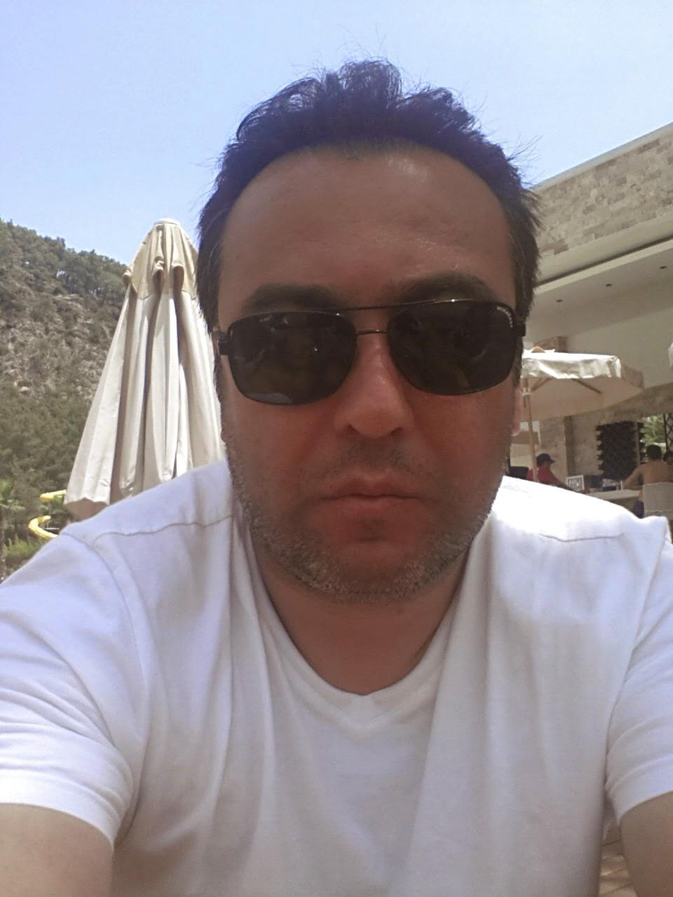 farukturkoglu41's profile picture. 