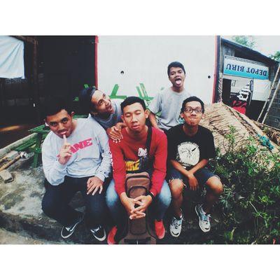 hardcore band | line up : yoga,erric,batisto,wildan,faris | more info: 082245219397/bbm:7DFB2008