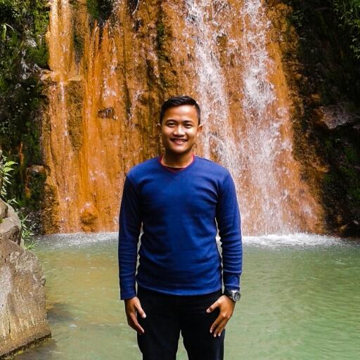 love to sing a song.Teruslah engkau berjalan sampai waktunya datang, Aku yg berlari menemukanmu.Politeknik Negeri Semarang.
