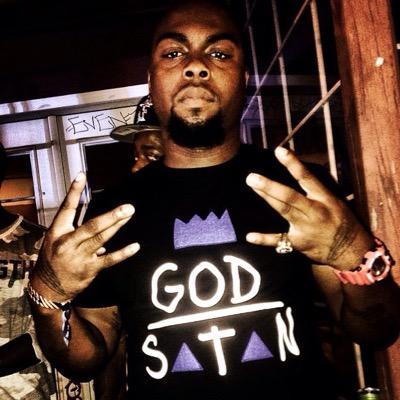 iAm_MrWonder's profile picture. I AM A MUSICIAN,PRODUCER,SONGWRITER, ARTIST WHO'S BEEN BLESSED TO WORK W/ ARTIST SUCH AS WYCLEF JEAN, LIONEL RICHIE, TI, MARY J. BLIDGE JIM JONES N MORE!!!