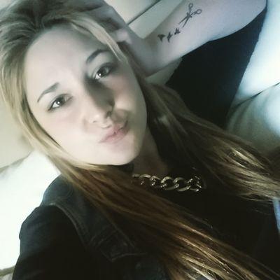 Nacimos para ser felices no para ser perfectos. Mi familia, mi vida. ♡