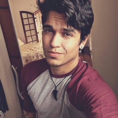 famy apenas para a criação de youtubers/viners sendo eles brasileiros ou não. (chama na dm antes de criar)