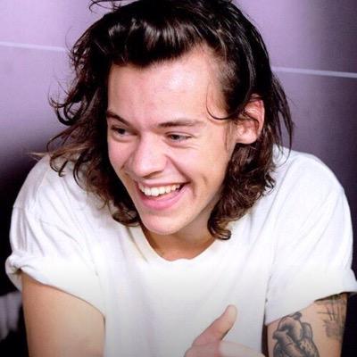 free follow • follow @parmahamx please :)